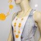 Mobile Preview: Halskette 7 Spiralperlen gelbe Kunststoffperlen Baumwollkordel 100cm