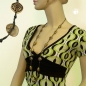 Preview: Halskette Kunststoffperlen Schmuckperle olivgrün-seidig altgoldfarben Kordel oliv 100cm
