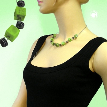 Halskette Drahtkette Würfel hellgrün-marmoriert Kunststoffperlen 45cm