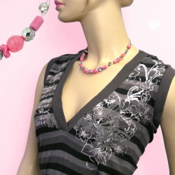 Halskette Drahtkette mit Glasperlen Würfel rosa und kristall silber-verspiegelt 42cm