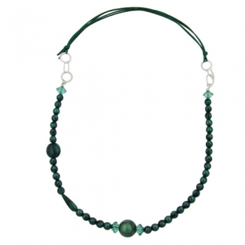 Kette Kunststoffperlen grün-seidig-glänzend Ringe rhodiniert Kordel grün 90cm, ohne Dekoration