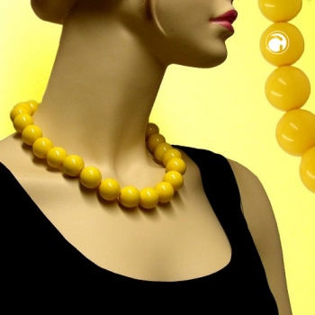 Kette, Perlen 20mm, gelb-glänzend