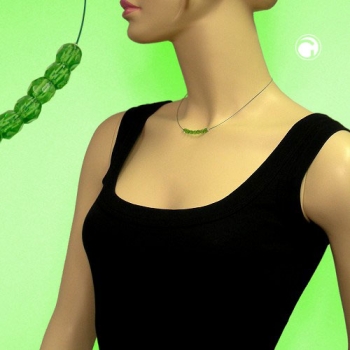 Halskette Drahtkette mit facettierten Glasperlen grün 40cm
