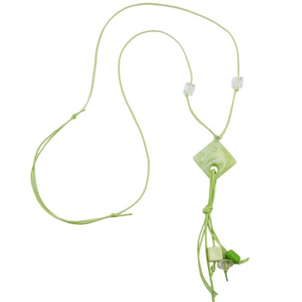 Halskette, Viereck hellgrün-weiß, ohne Dekoration