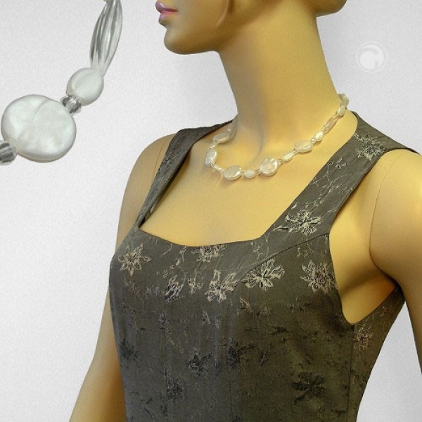 Halskette mit 5 Scheiben wachsweiß und Rillenolive kristallklar Kunststoffperlen 47cm